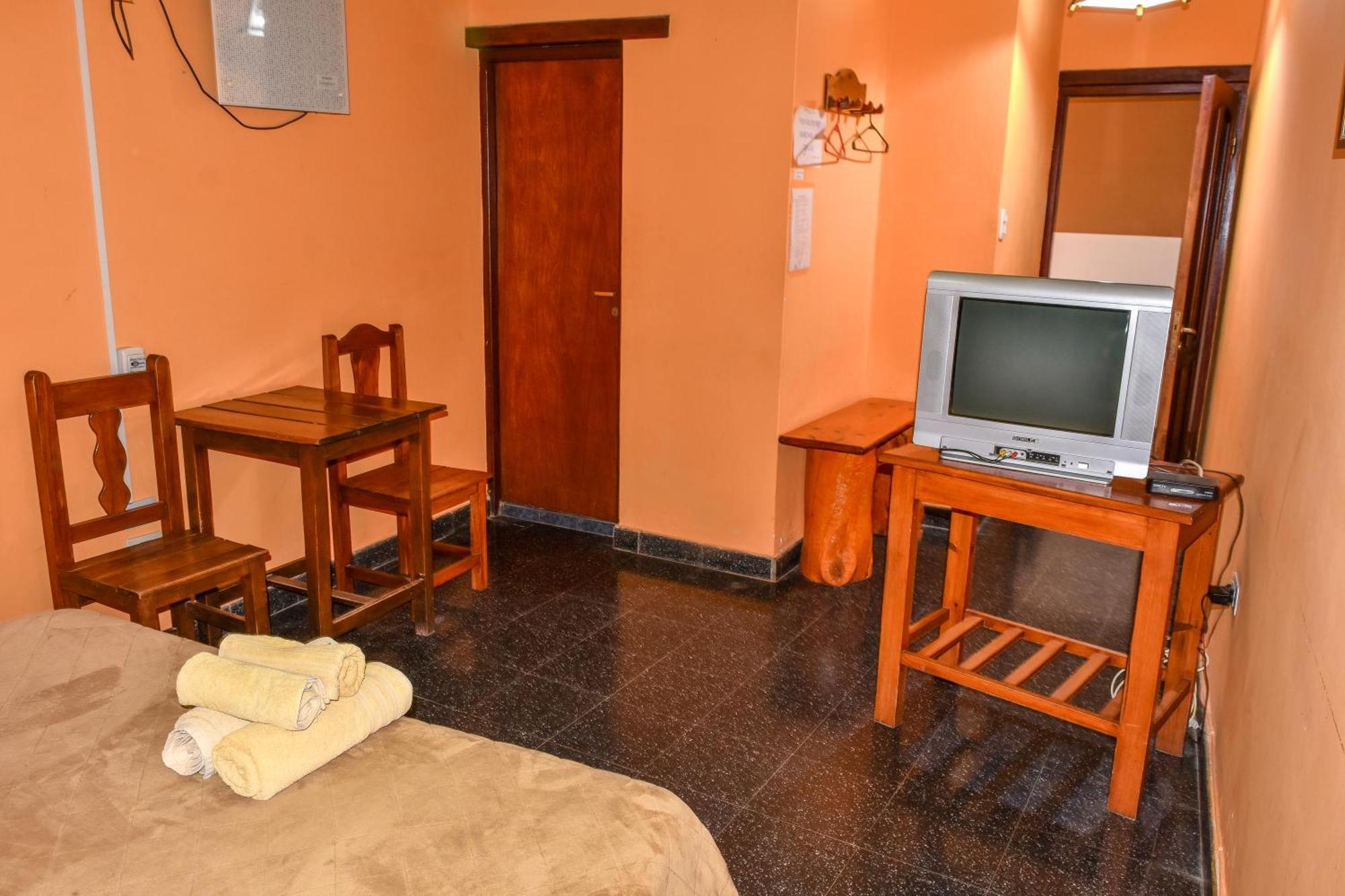 Hotel El Jardin Dante Tilcara Exterior photo
